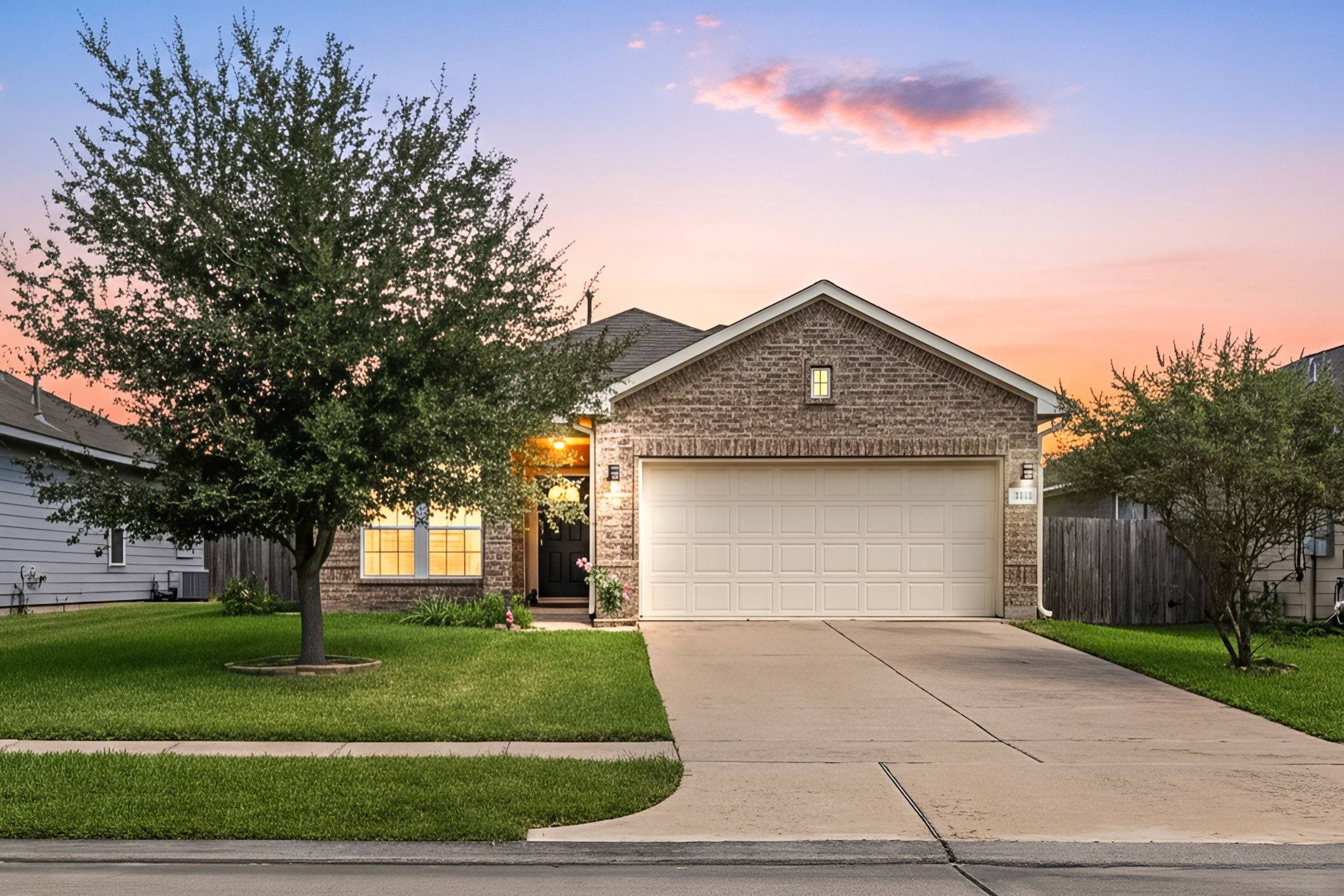 La Marque, TX 77568,104 Cheyenne River DR