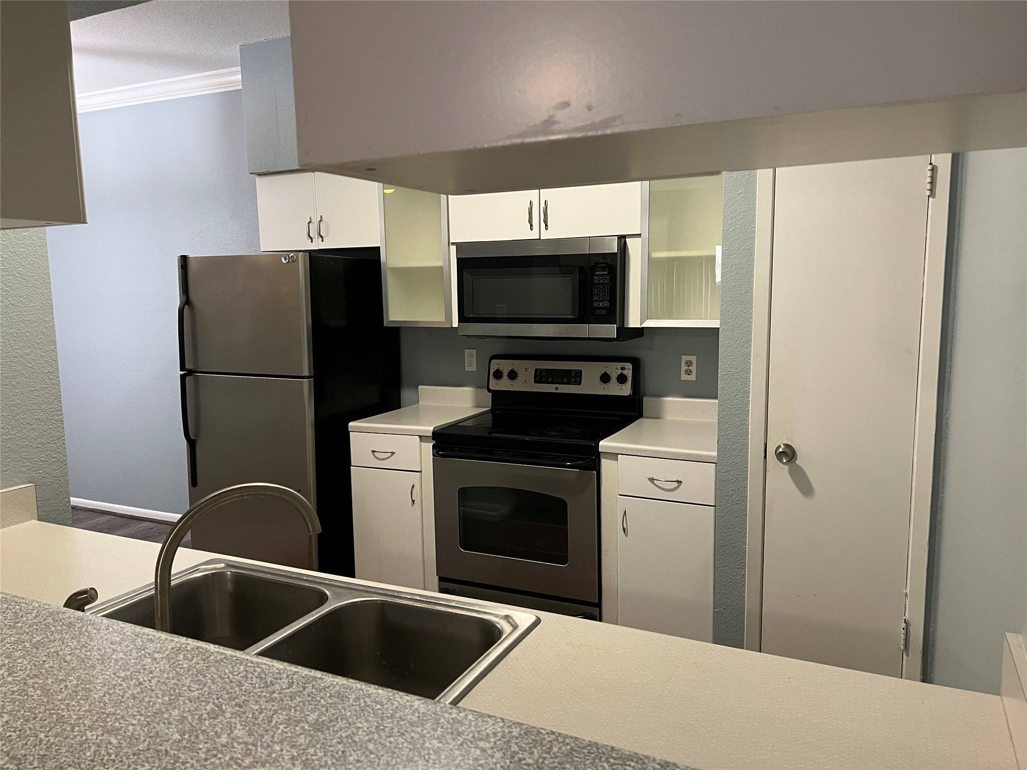Houston, TX 77054,8100 Cambridge ST #129