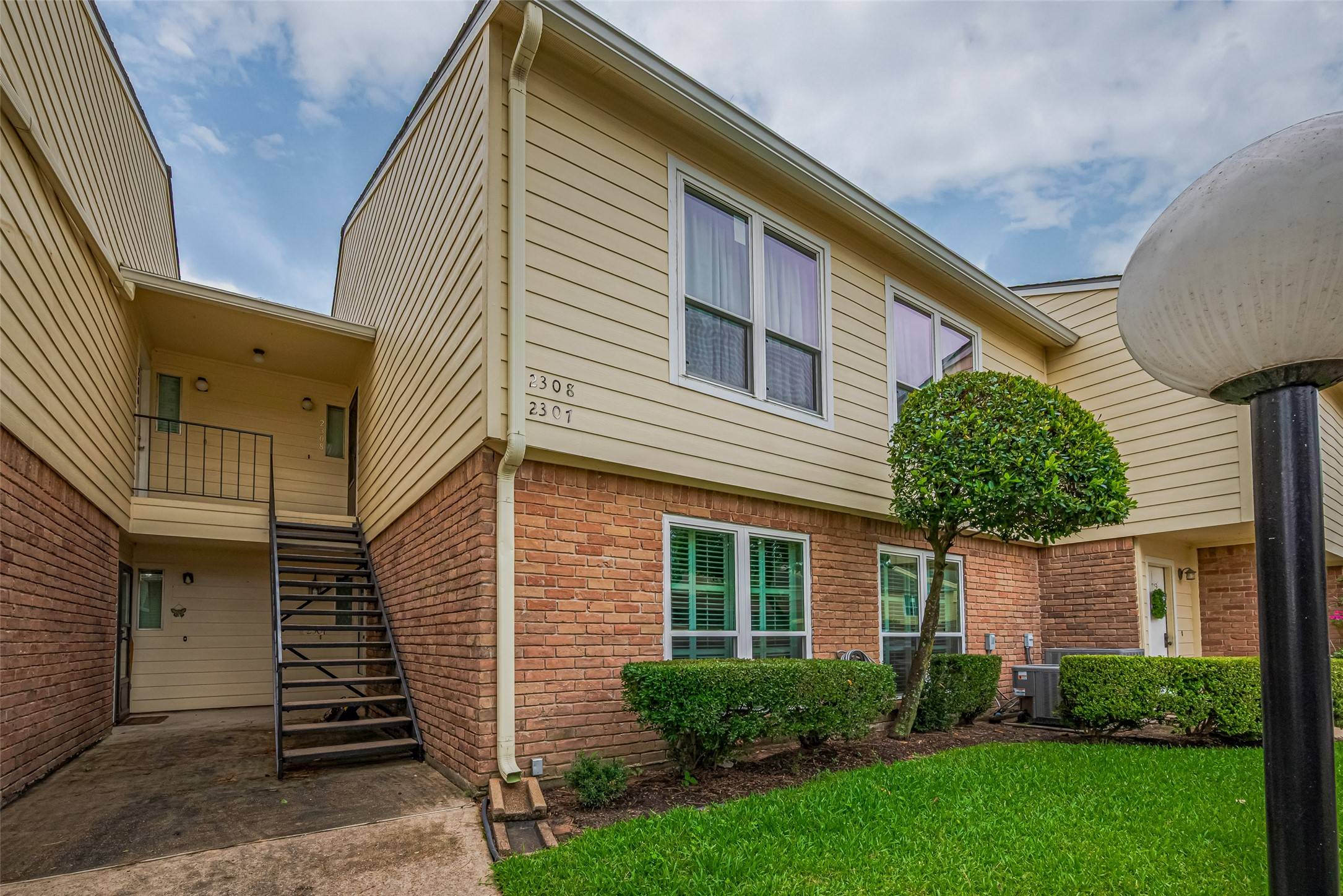 Houston, TX 77069,14555 Wunderlich DR #2307