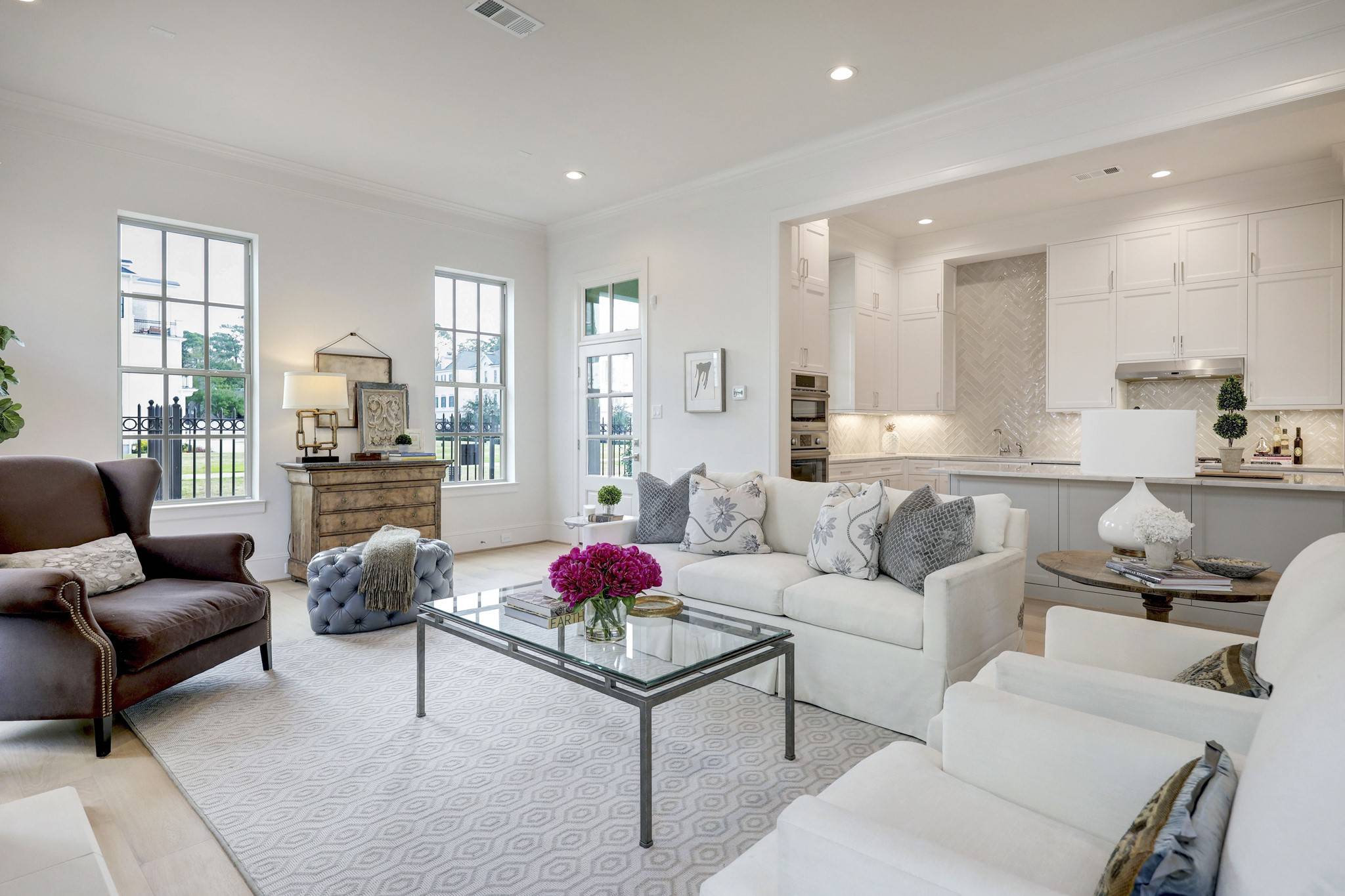 Houston, TX 77024,206 Sutton Row PL