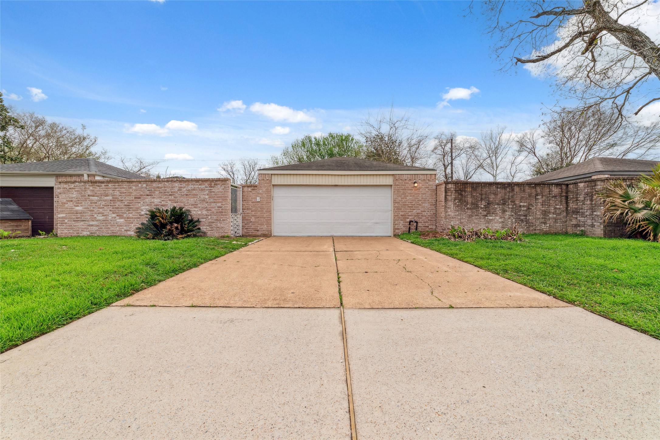 Houston, TX 77082,16123 Ridgegreen DR