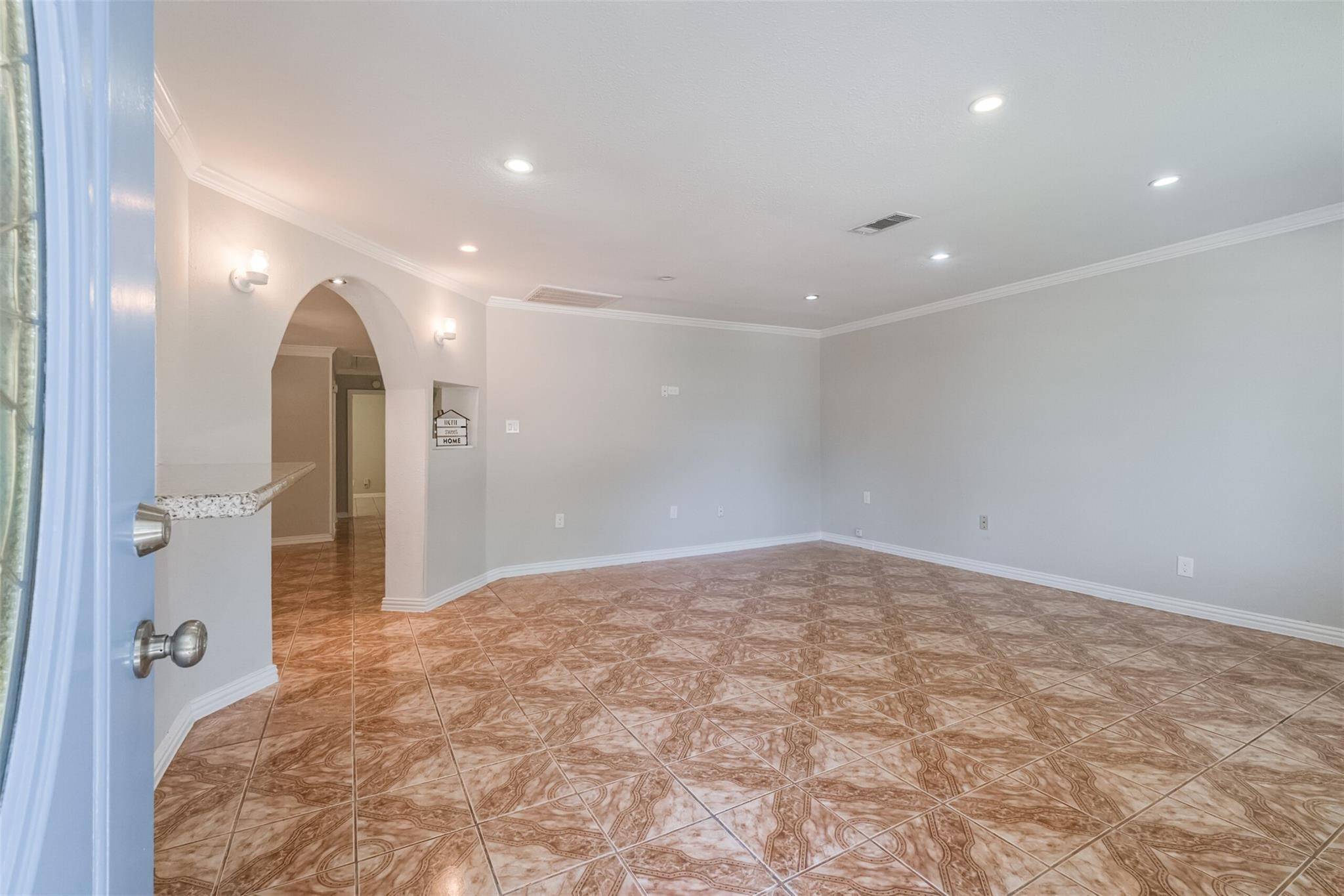 Houston, TX 77087,6751 Richwood RD