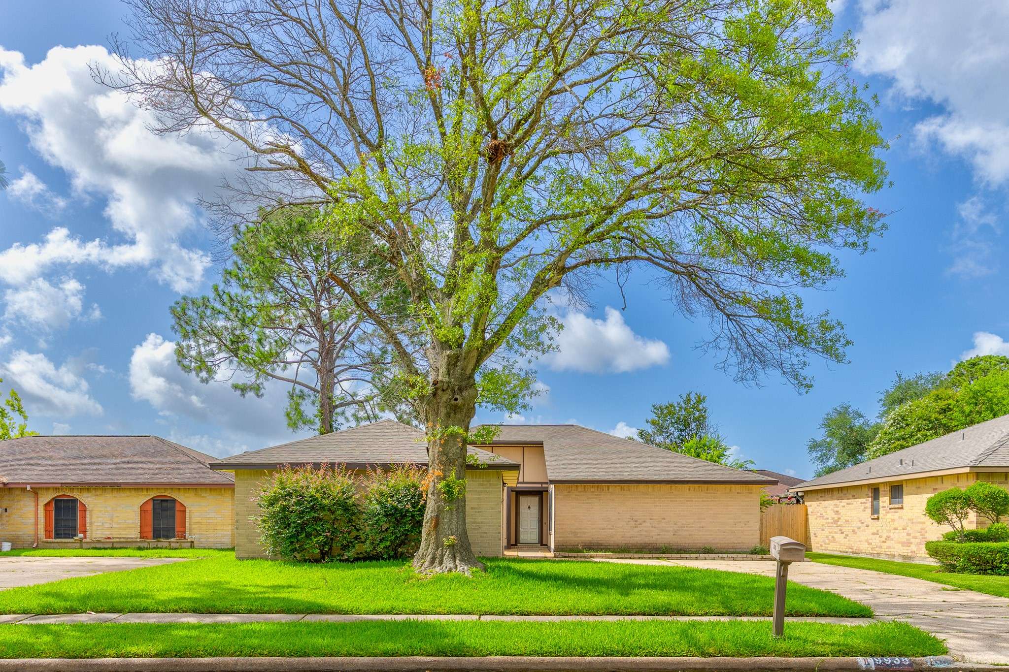 La Porte, TX 77571,9938 Rustic Rock RD