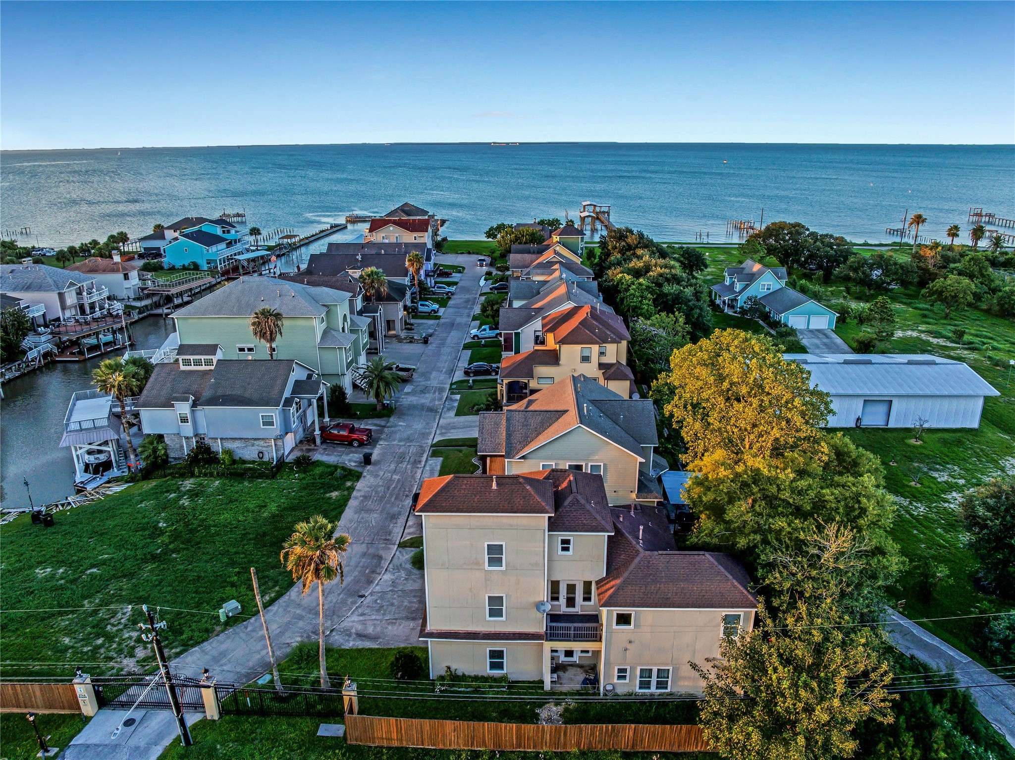 San Leon, TX 77539,135 Starboard DR