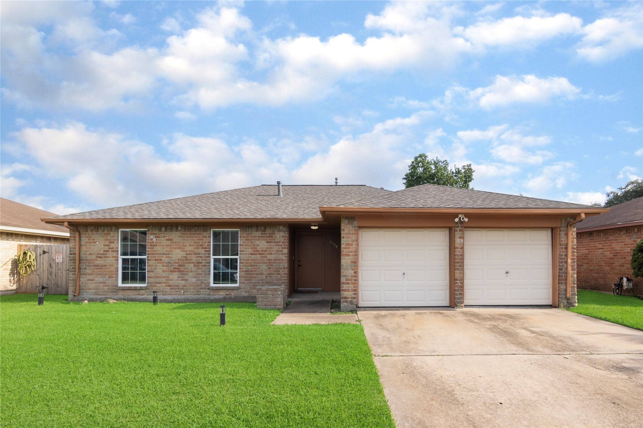 Pasadena, TX 77503,4158 Bermuda DR