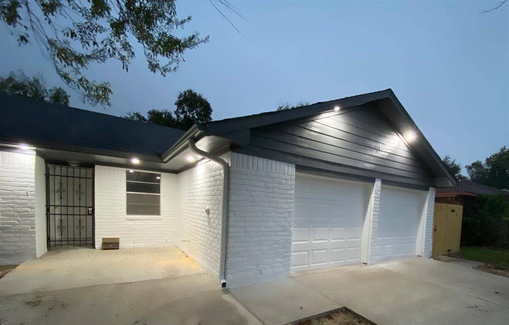 Houston, TX 77048,11319 Lockgate LN