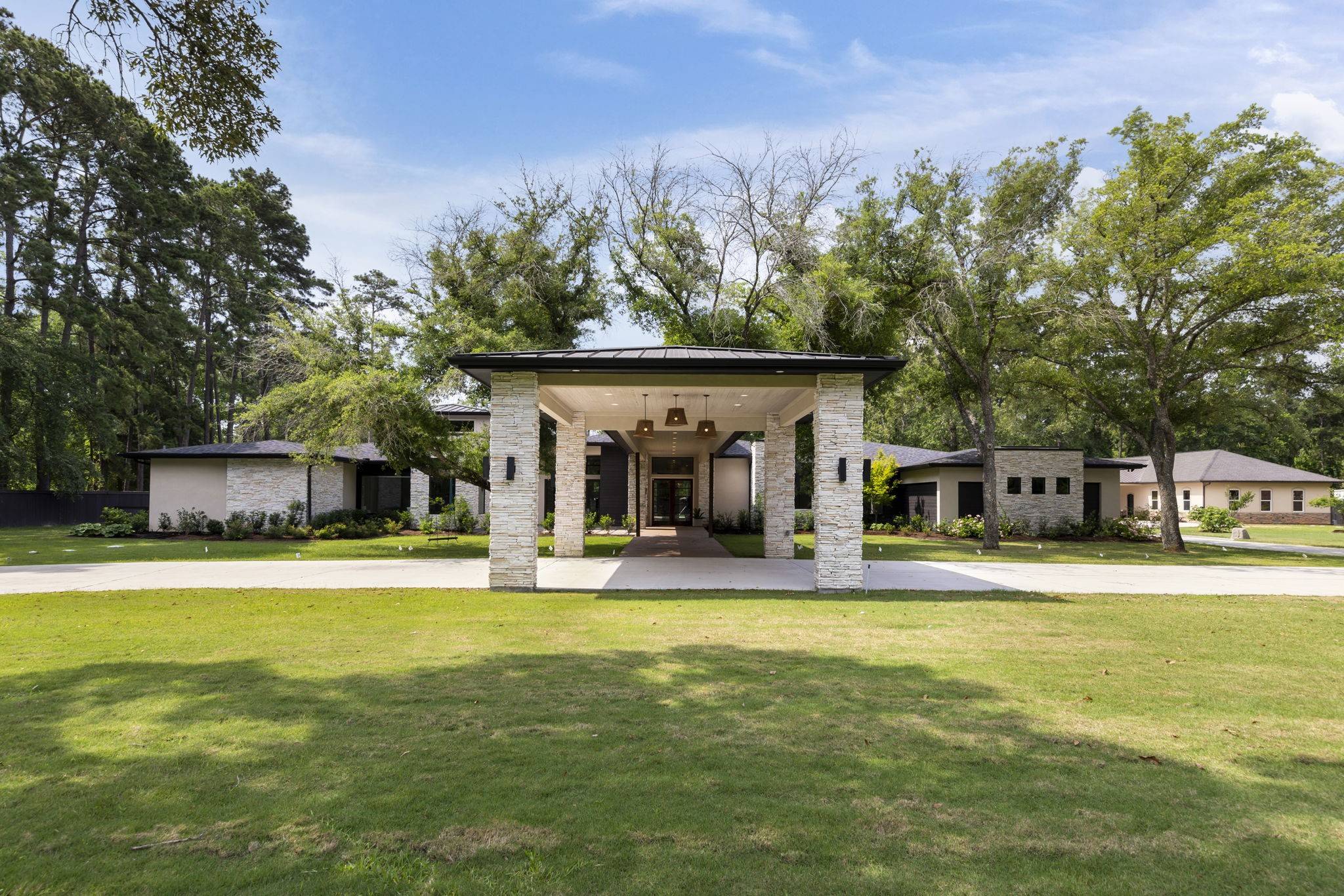 Conroe, TX 77384,2487 Northline RD