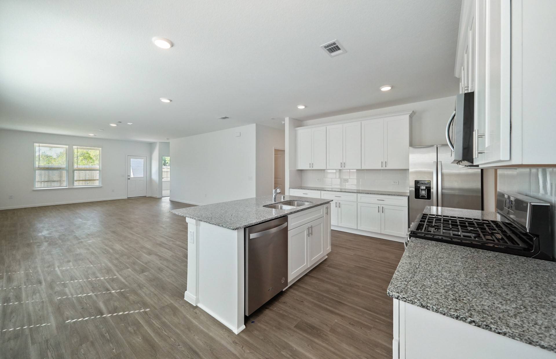 Crosby, TX 77532,17327 Thor Well LN