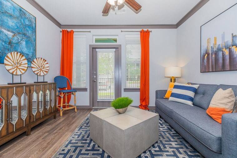 Humble, TX 77338,9393 Fm 1960 Bypass RD W #1301