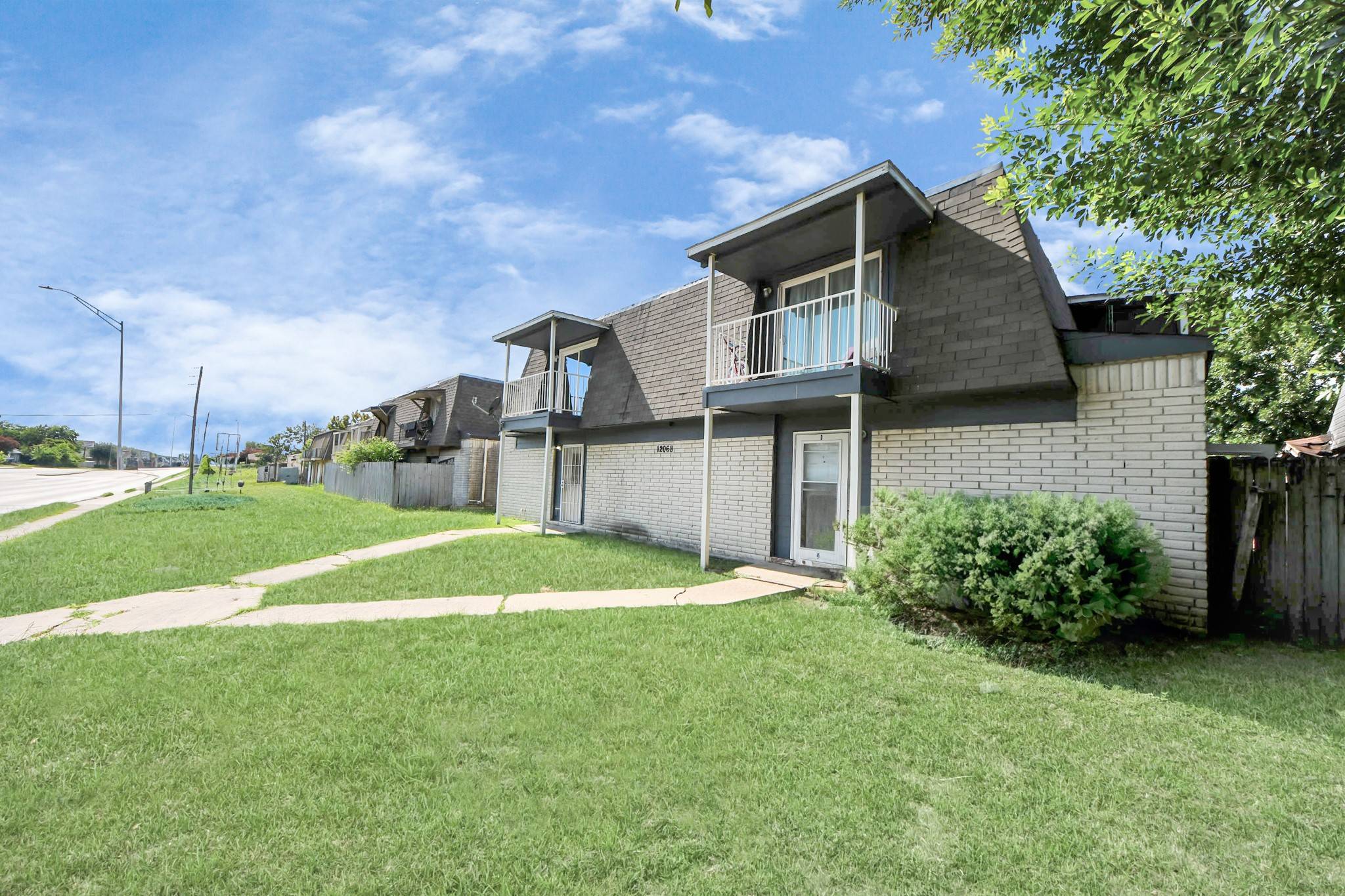 Houston, TX 77072,12068 Beechnut ST #C