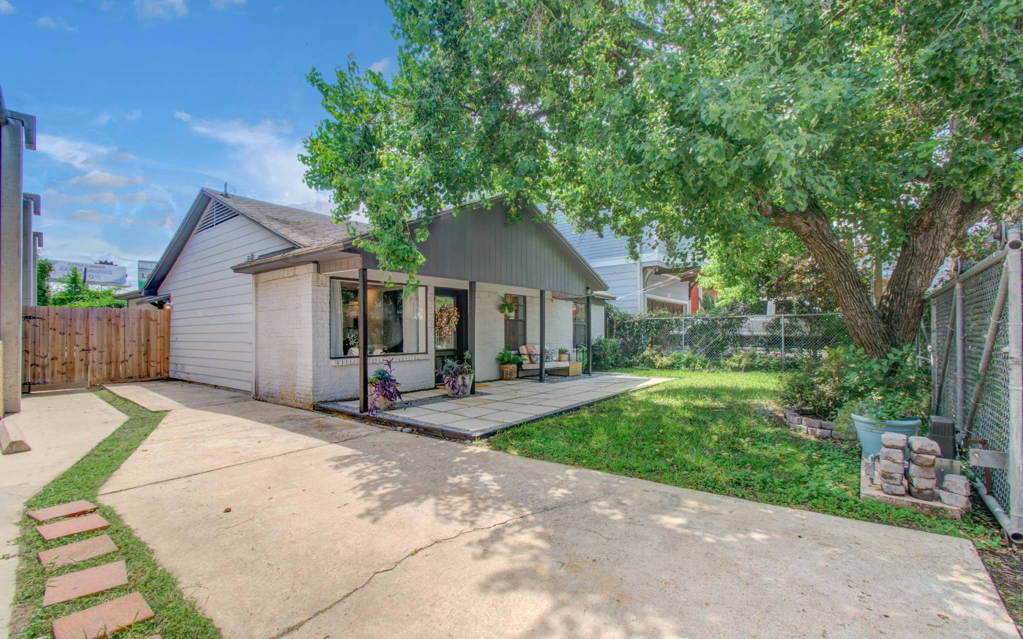 Houston, TX 77007,1612 E Bonner ST