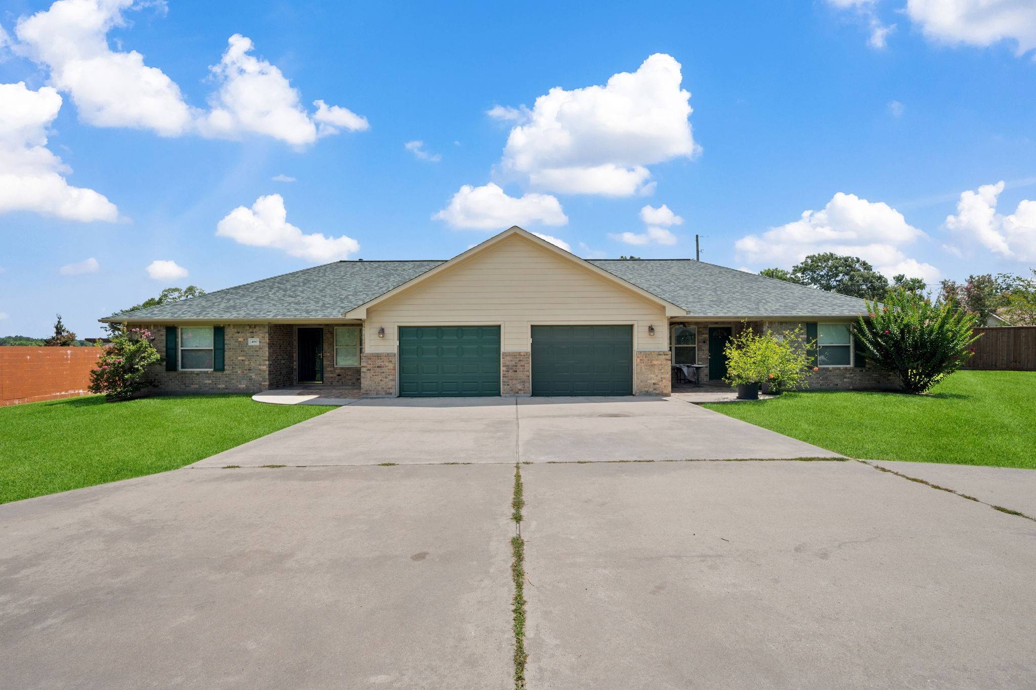 Highlands, TX 77562,480 W Houston ST