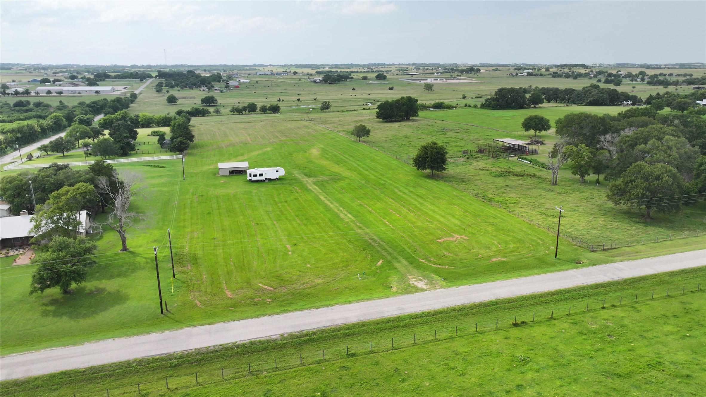 Brenham, TX 77833,805 Harrisburg RD