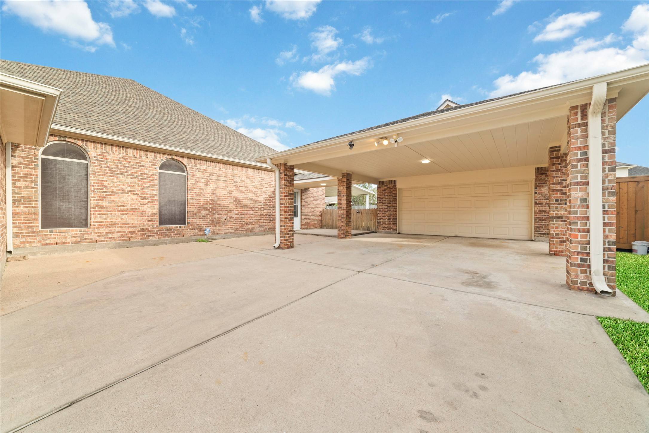 Pearland, TX 77584,11108 Dawson RD