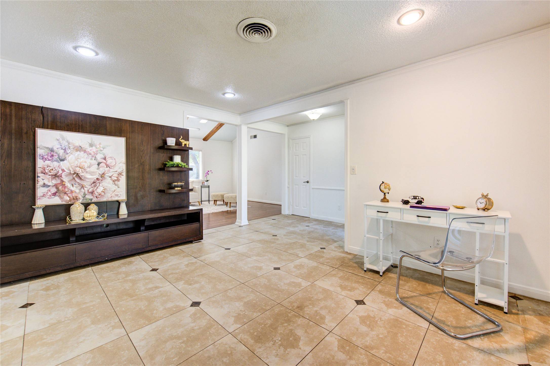 Houston, TX 77042,1107 Blue Willow DR