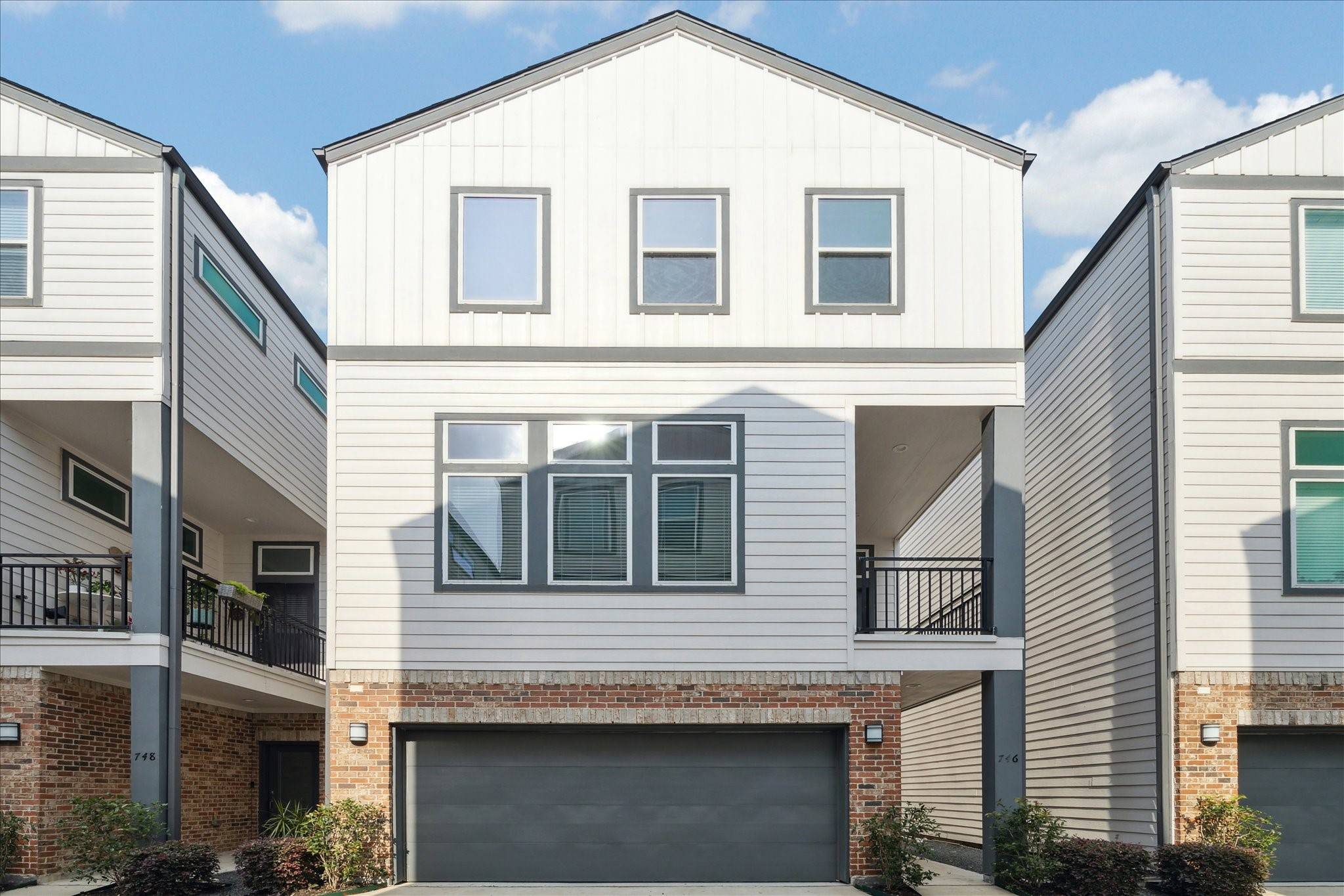 Houston, TX 77091,746 W Donovan ST