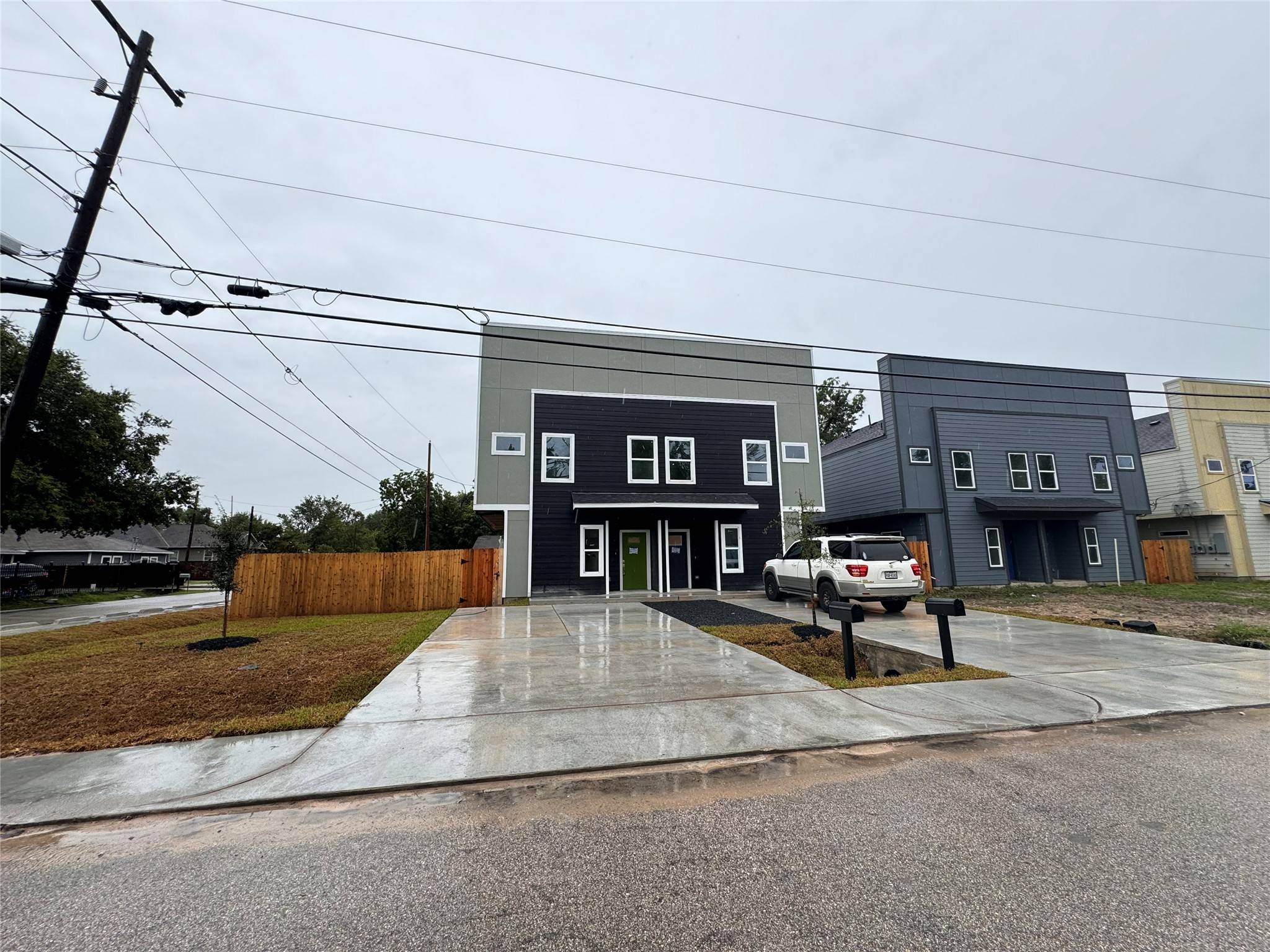 Houston, TX 77088,8212,8214 knox street