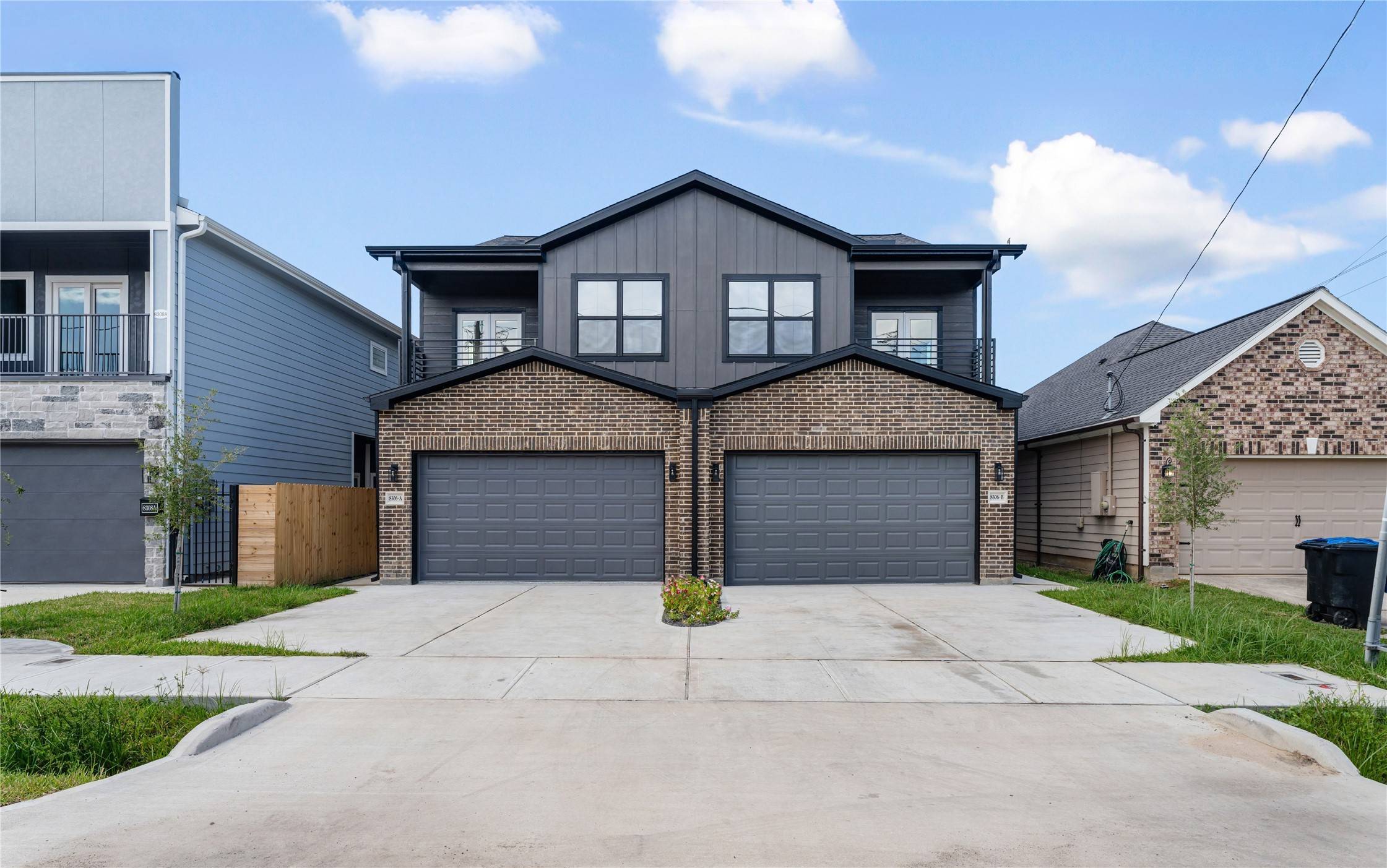 Houston, TX 77051,8306 Comal ST