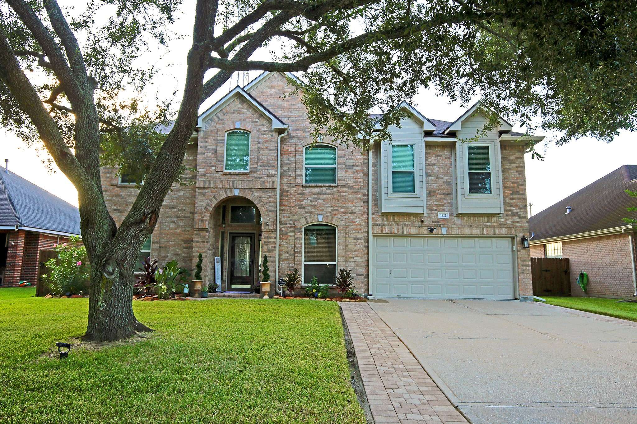 League City, TX 77573,1427 Old Hickory LN