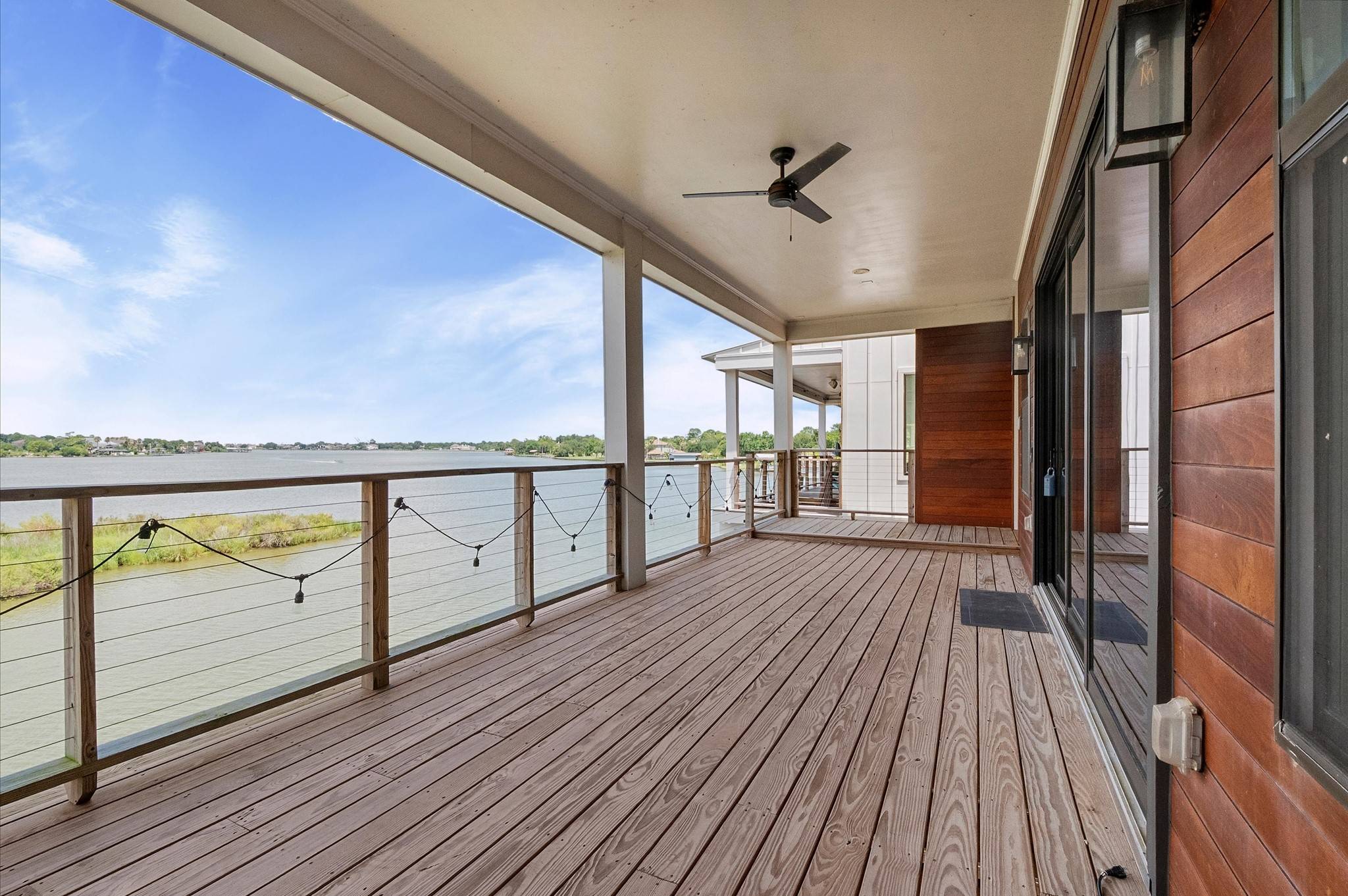 Taylor Lake Village, TX 77586,23 Cmdr Runco LN