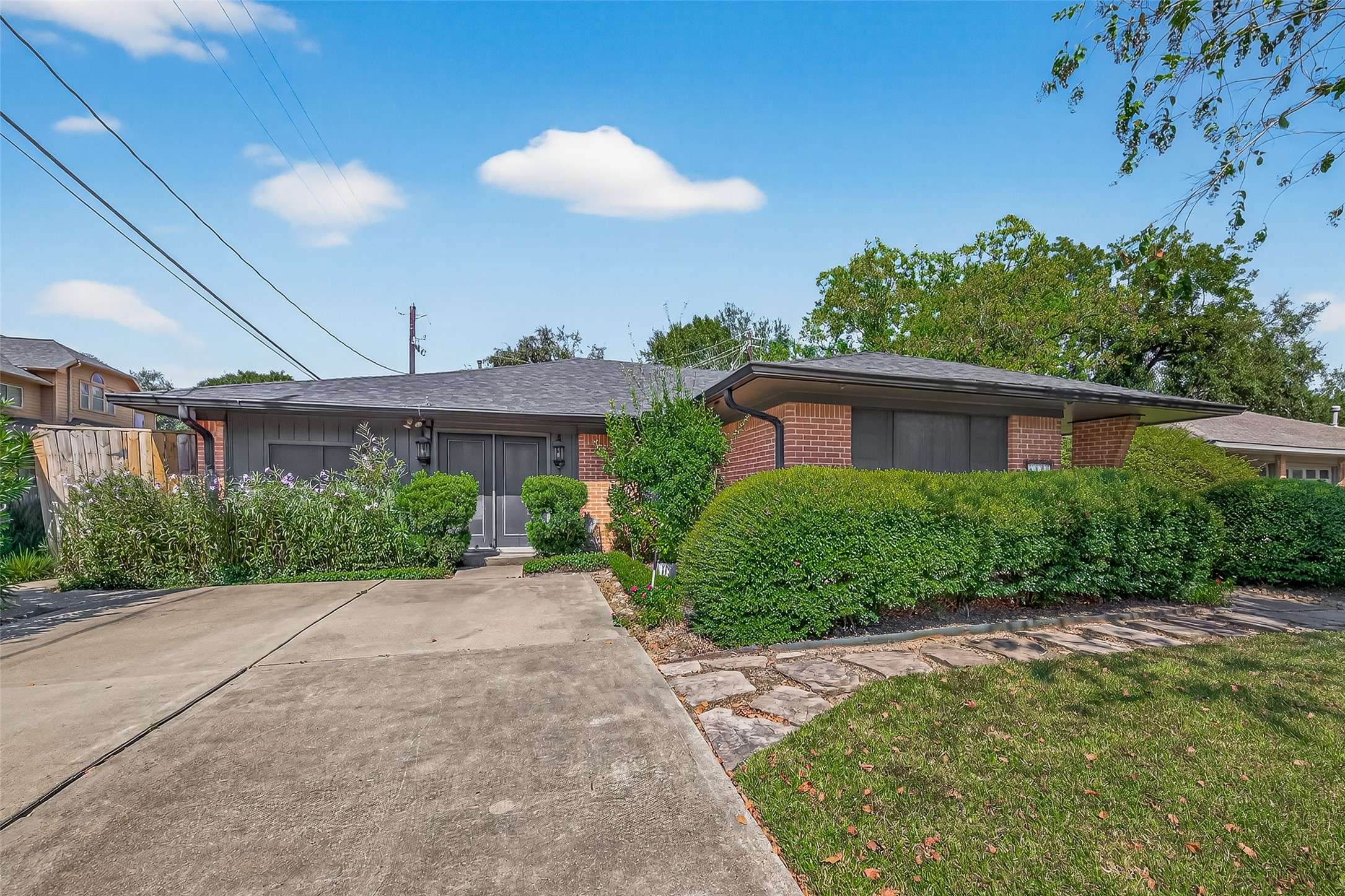 Houston, TX 77096,5326 Redstart ST
