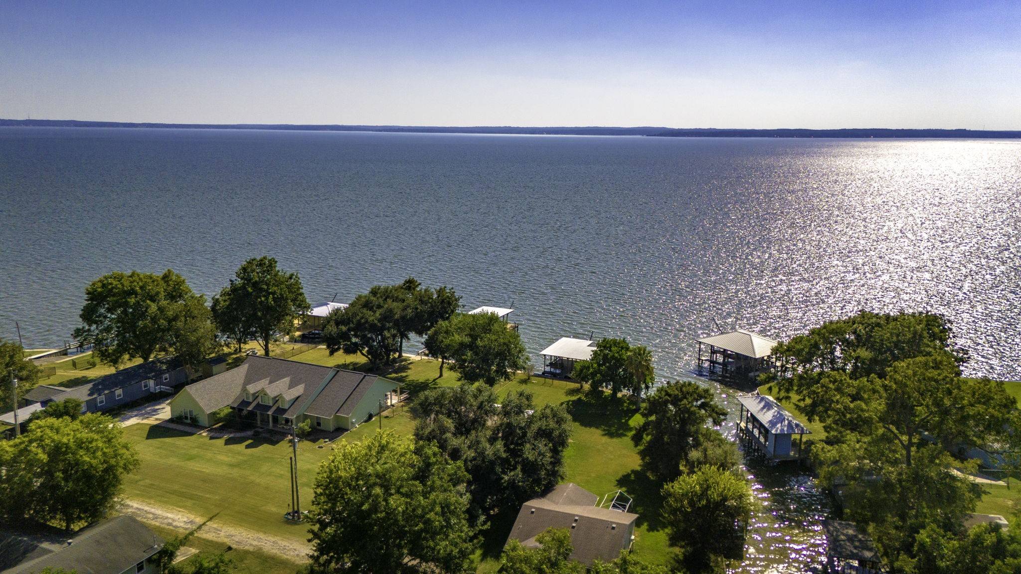 Livingston, TX 77351,104 Bayside ST