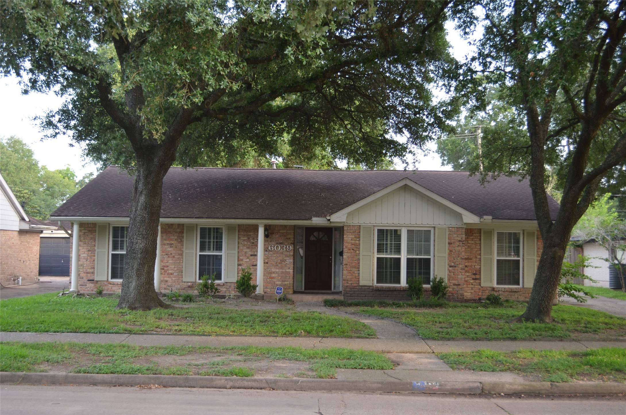 Houston, TX 77096,6039 Rutherglenn DR