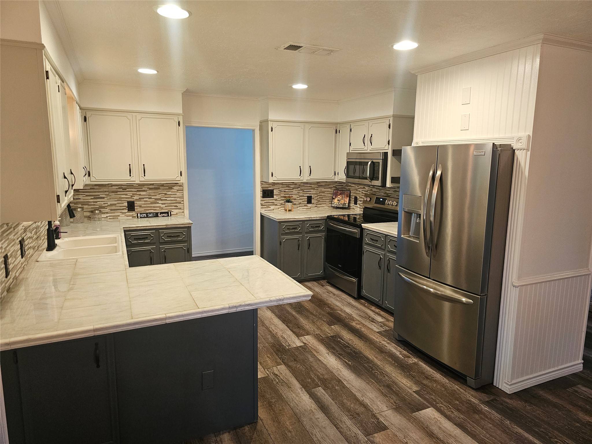 Winnie, TX 77665,236 McBride ST