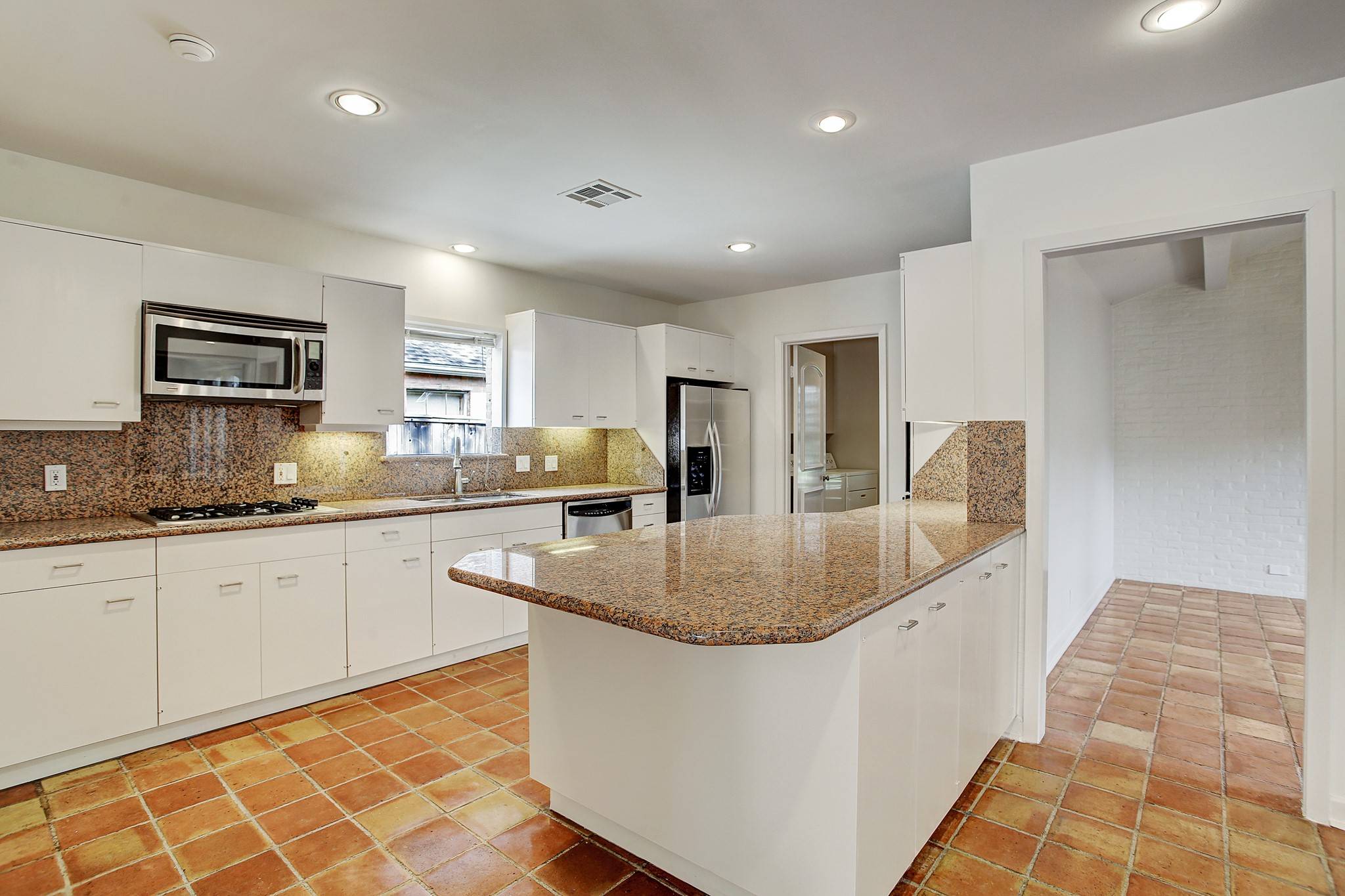 Houston, TX 77057,6139 Chevy Chase DR