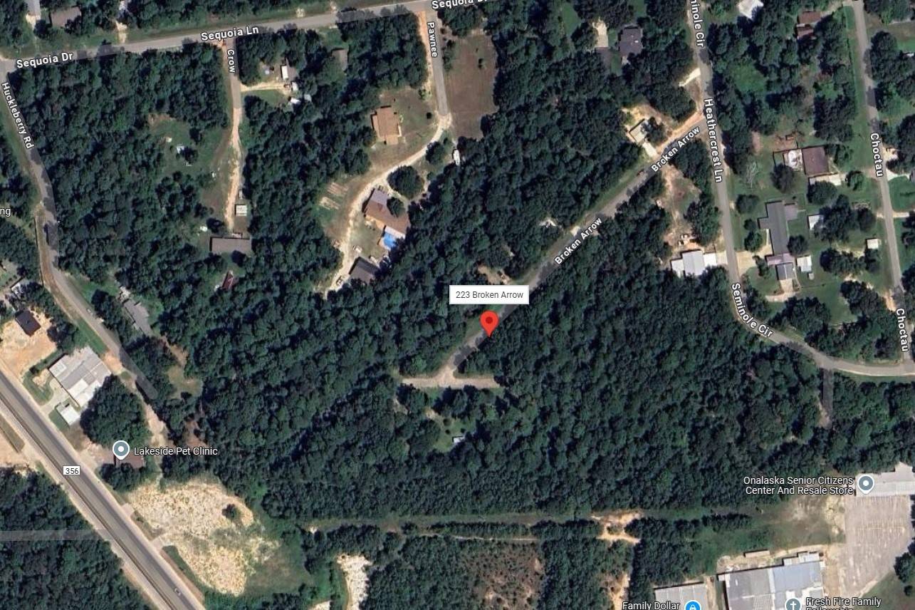 Onalaska, TX 77360,223 Broken Arrow