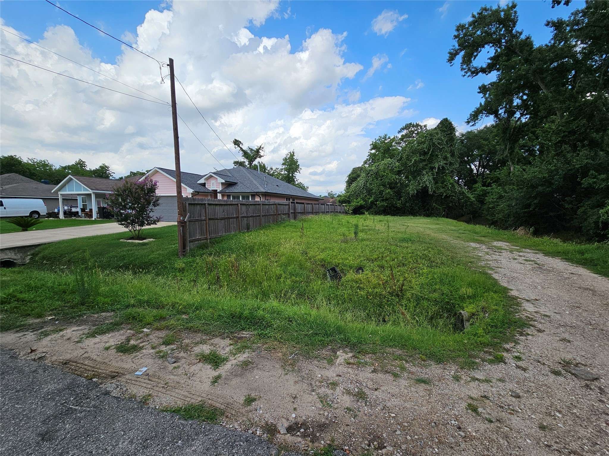 Houston, TX 77091,6302 Ezzard Charles LN