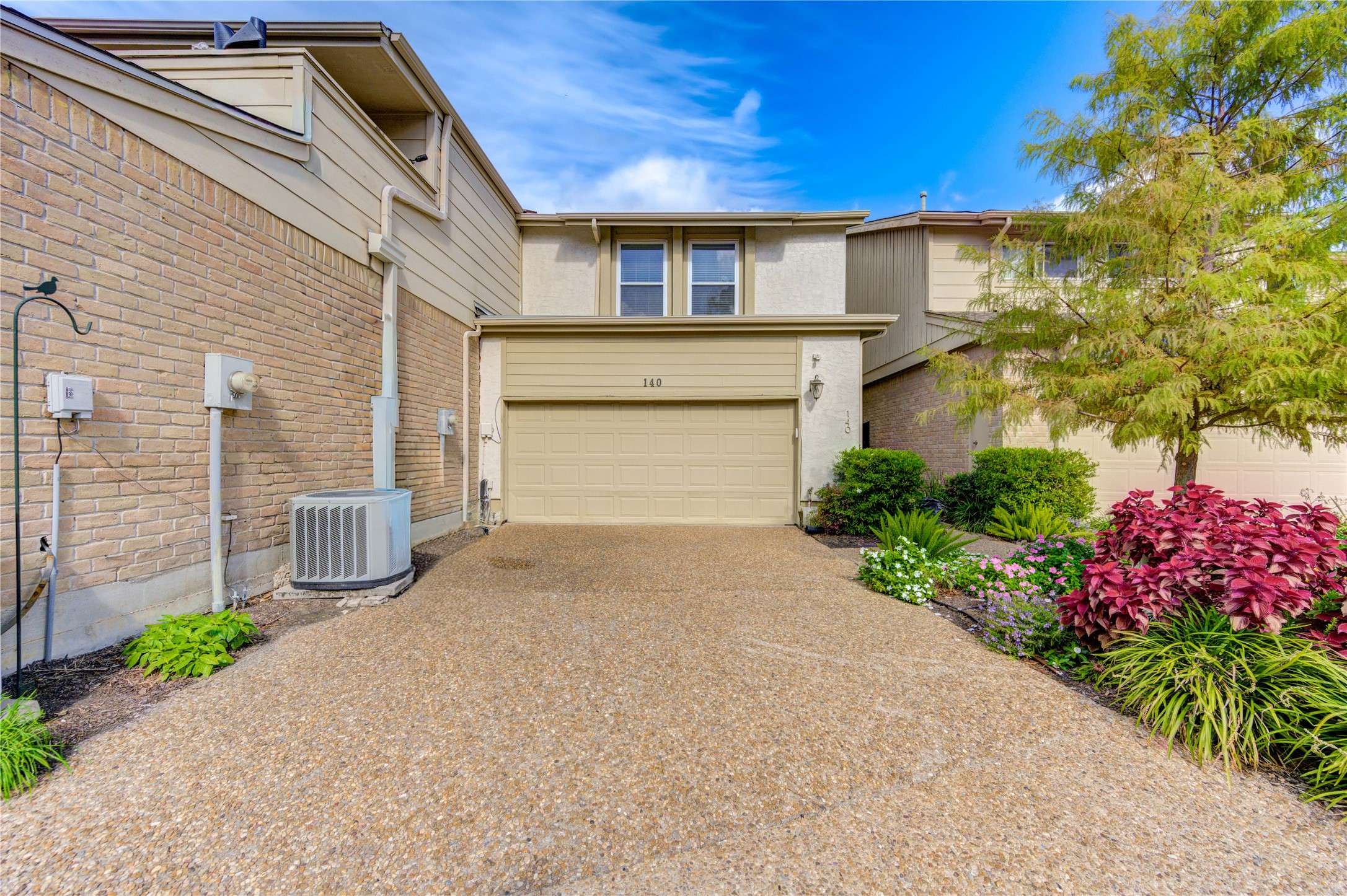 Houston, TX 77024,12625 Memorial DR #140