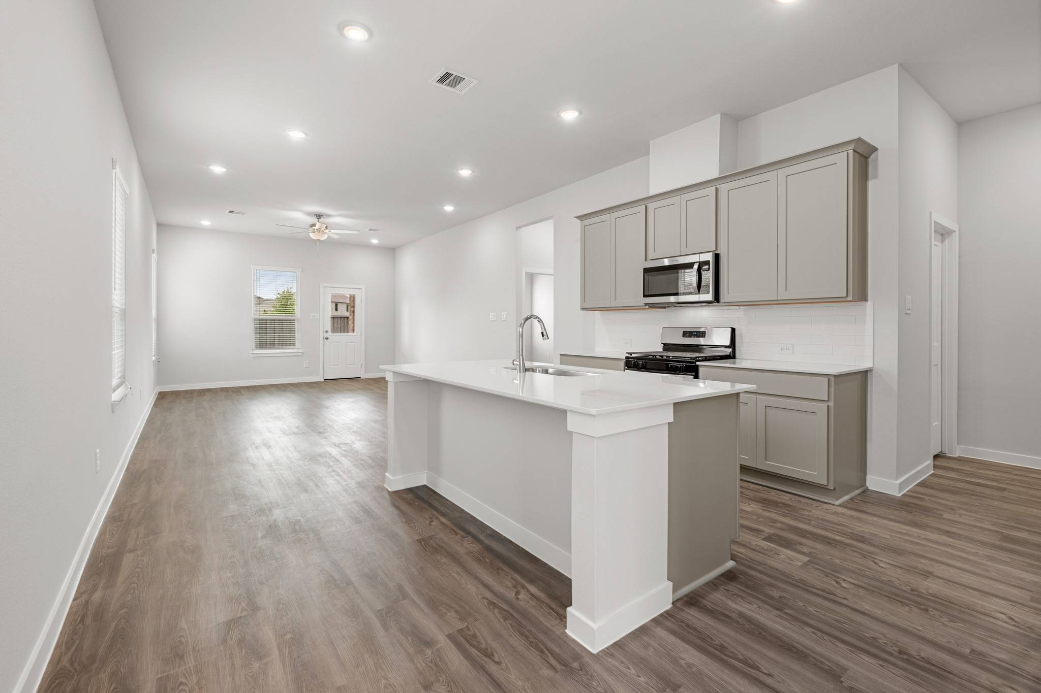 Texas City, TX 77568,2221 Lake Mist DR