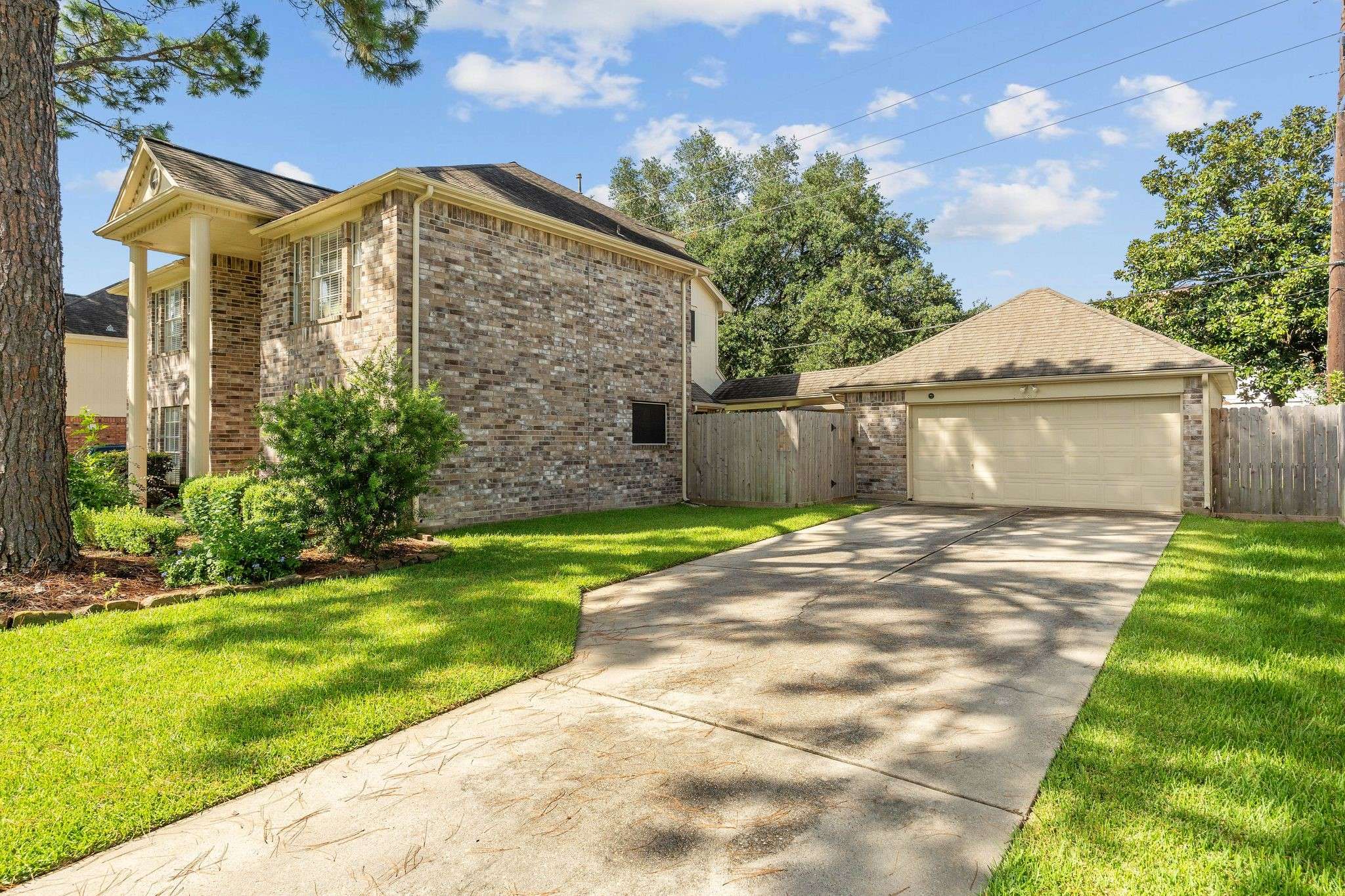 Spring, TX 77379,8602 Canyon Pine DR