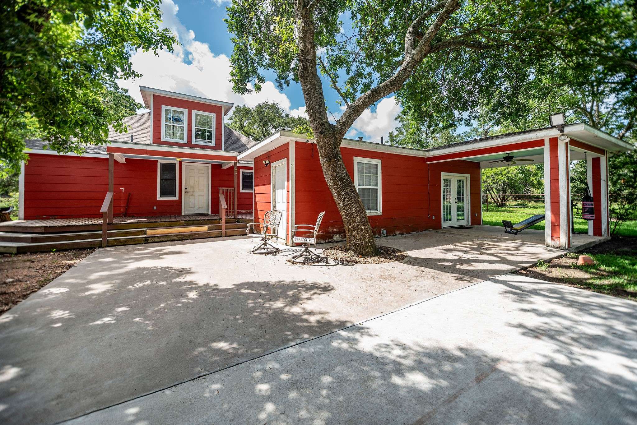 Palacios, TX 77465,3042 County Road 452