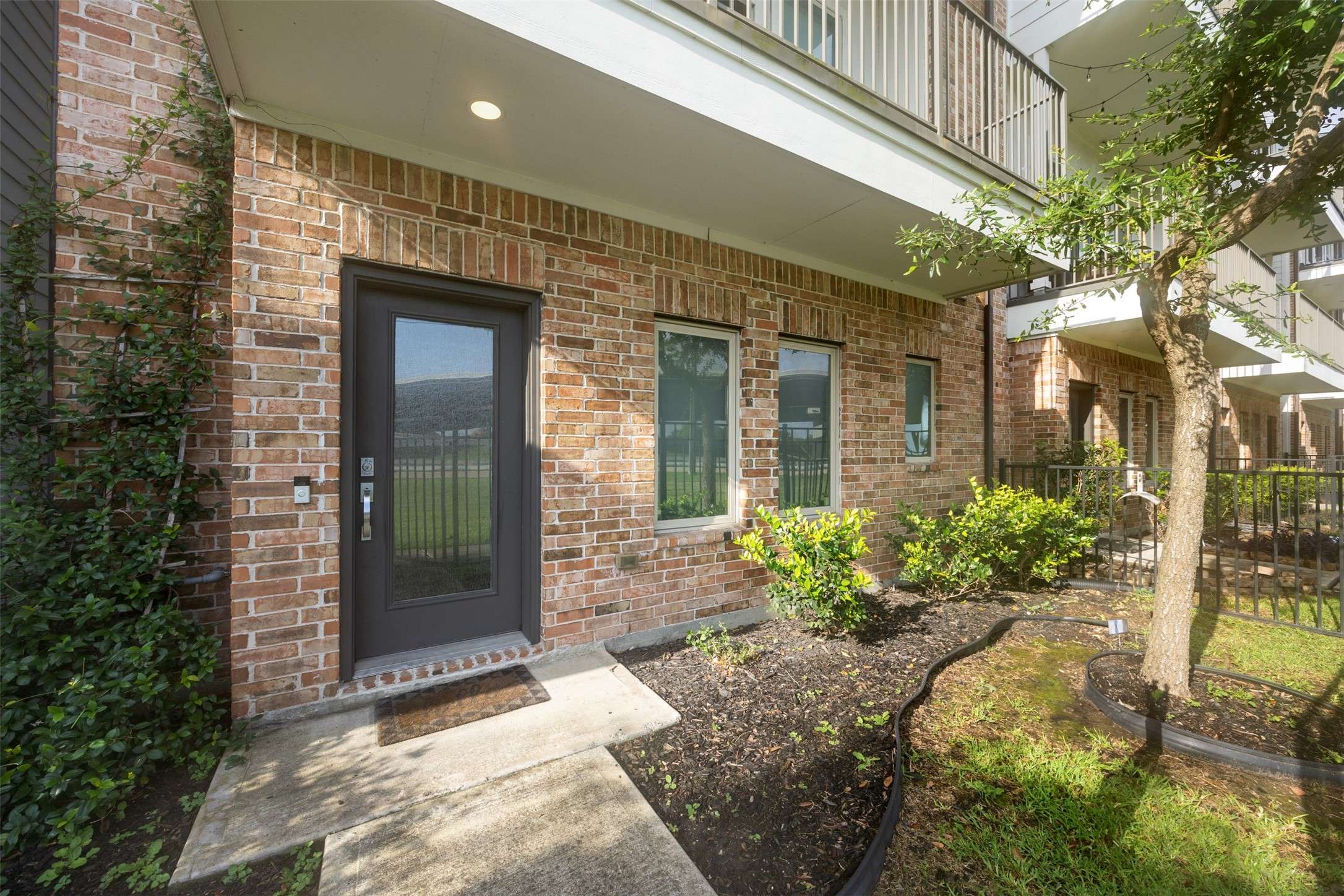 Houston, TX 77020,727 Schwartz ST