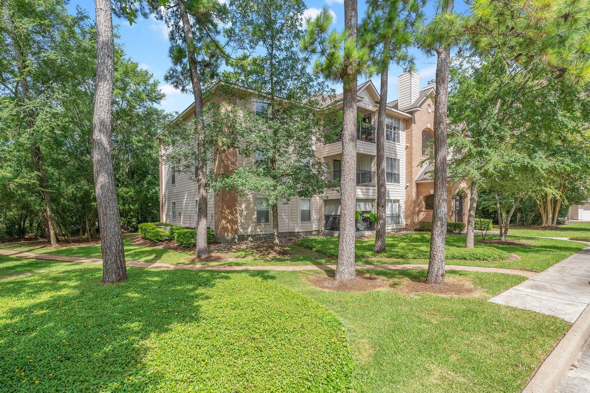 The Woodlands, TX 77382,8051 Bay Branch DR #424