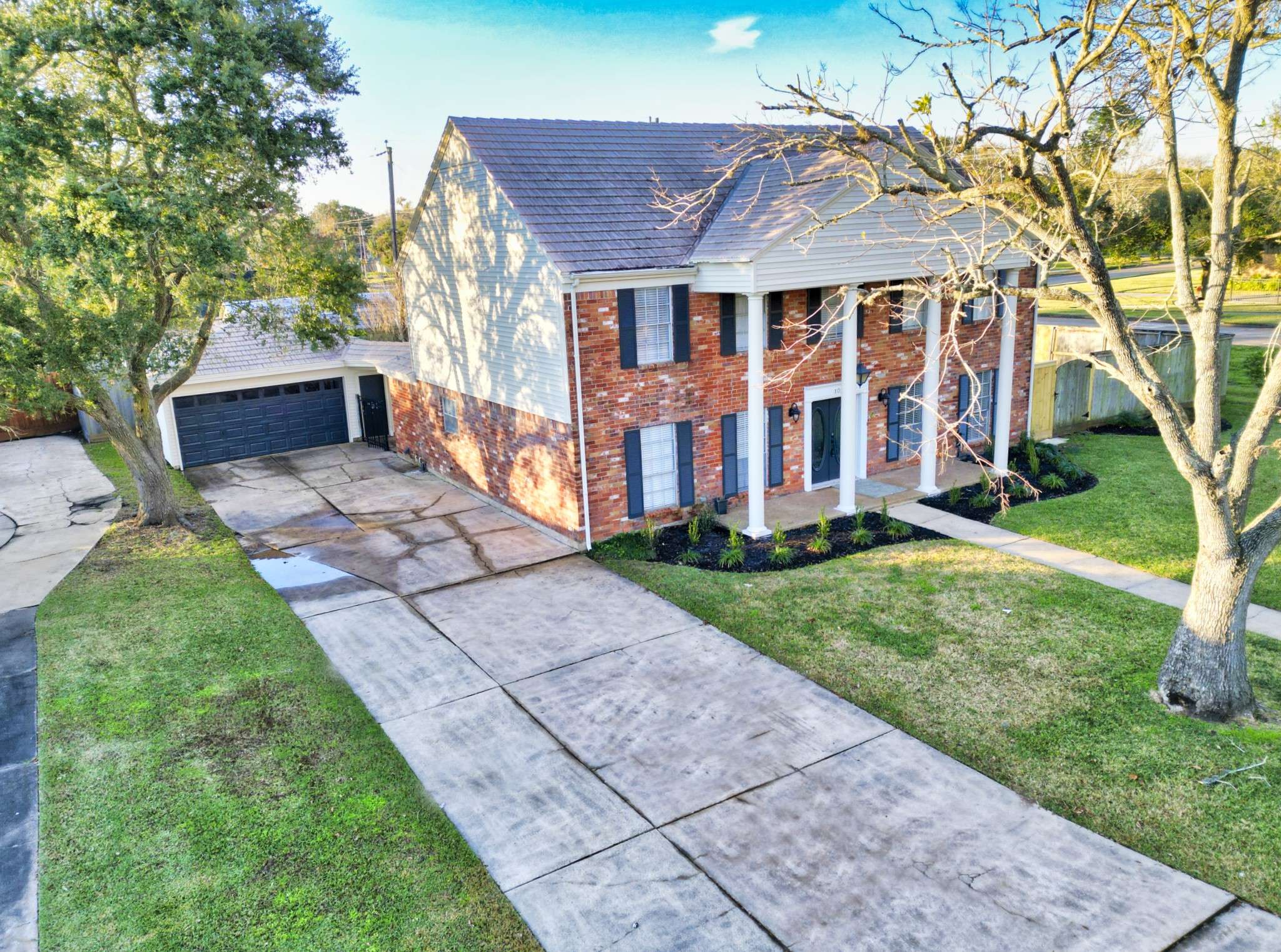 Lake Jackson, TX 77566,102 Rose Trail