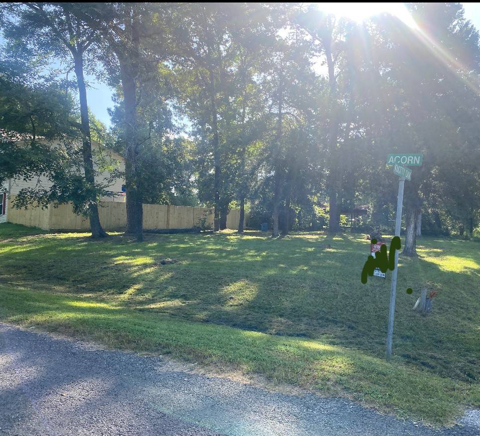 Livingston, TX 77351,000 Knotty Oak