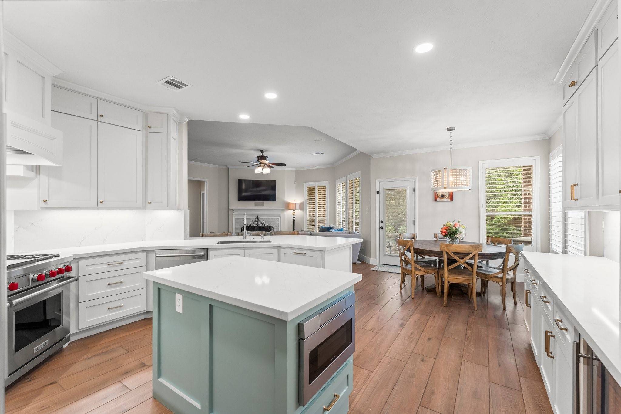 The Woodlands, TX 77382,14 Brywood PL