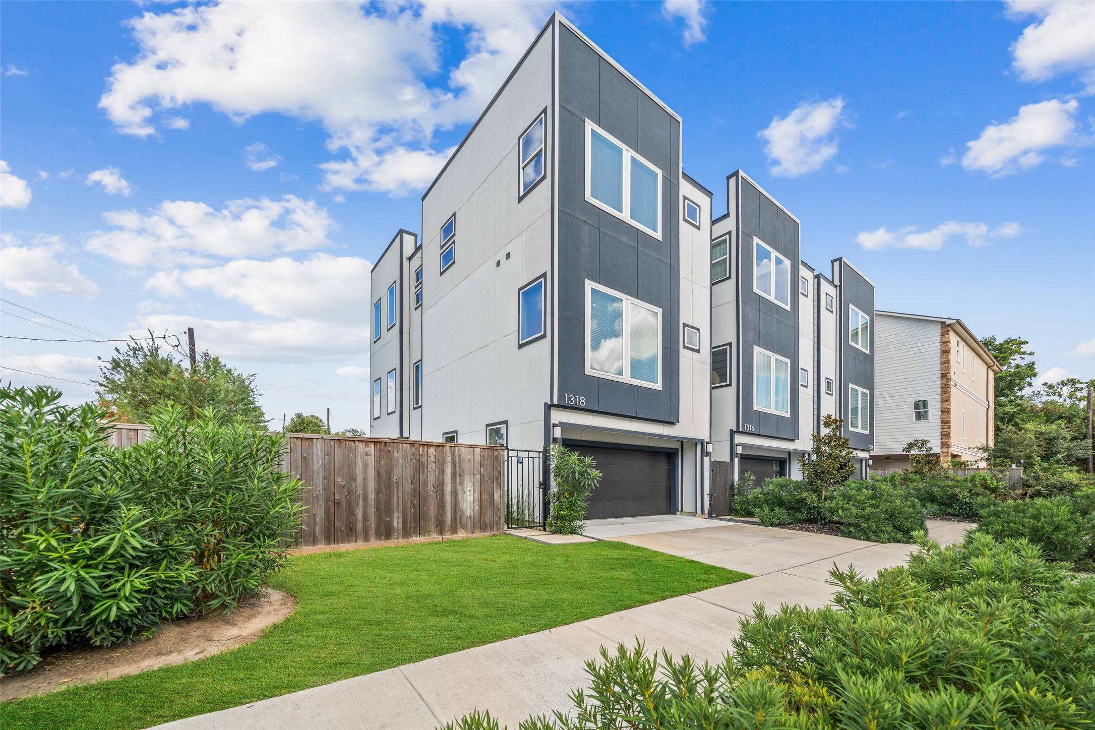 Houston, TX 77007,1318 Reinerman ST