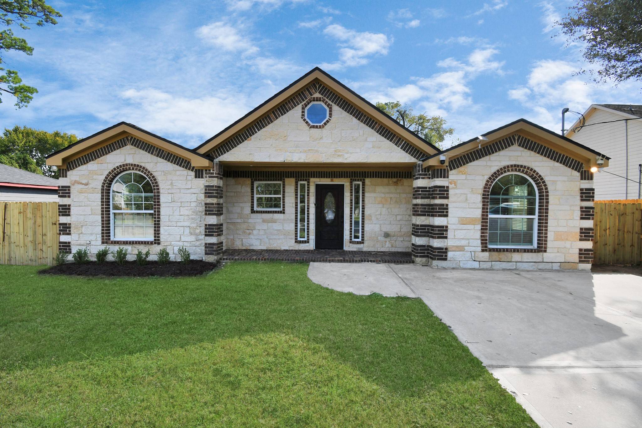 Houston, TX 77028,8214 Woodlyn RD