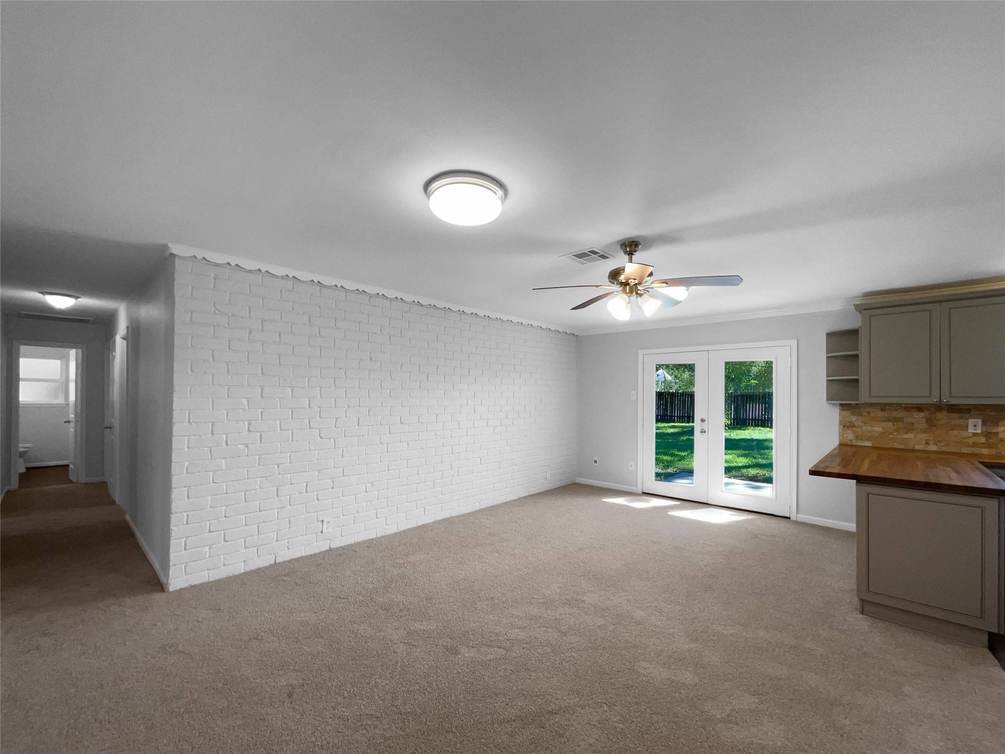 League City, TX 77573,1911 Dellore LN