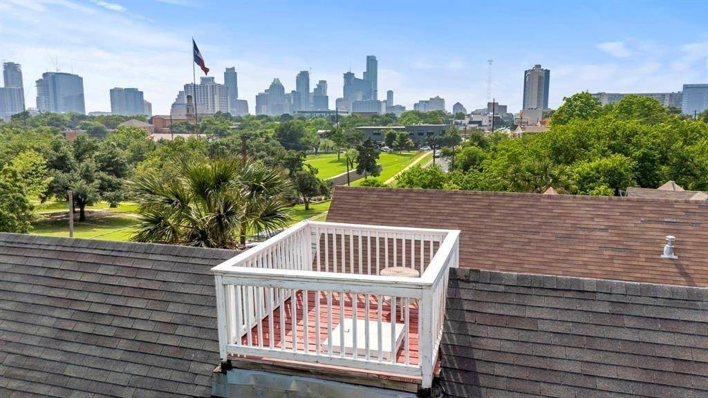 Austin, TX 78702,1508 E 11th ST