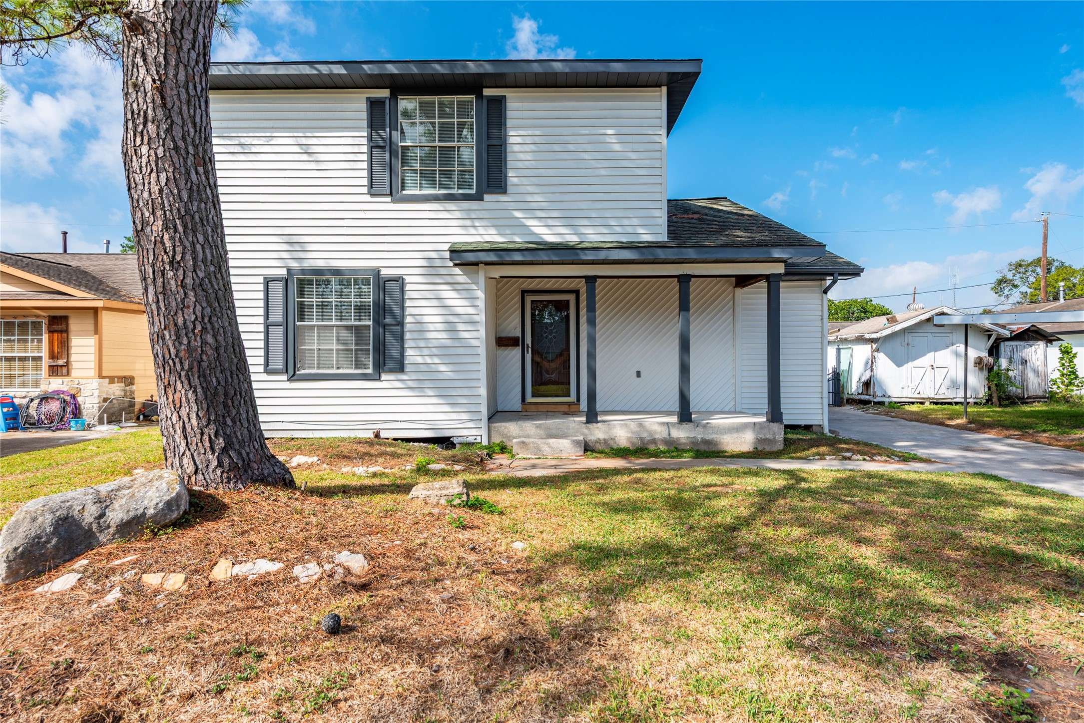 Pasadena, TX 77502,1406 George st