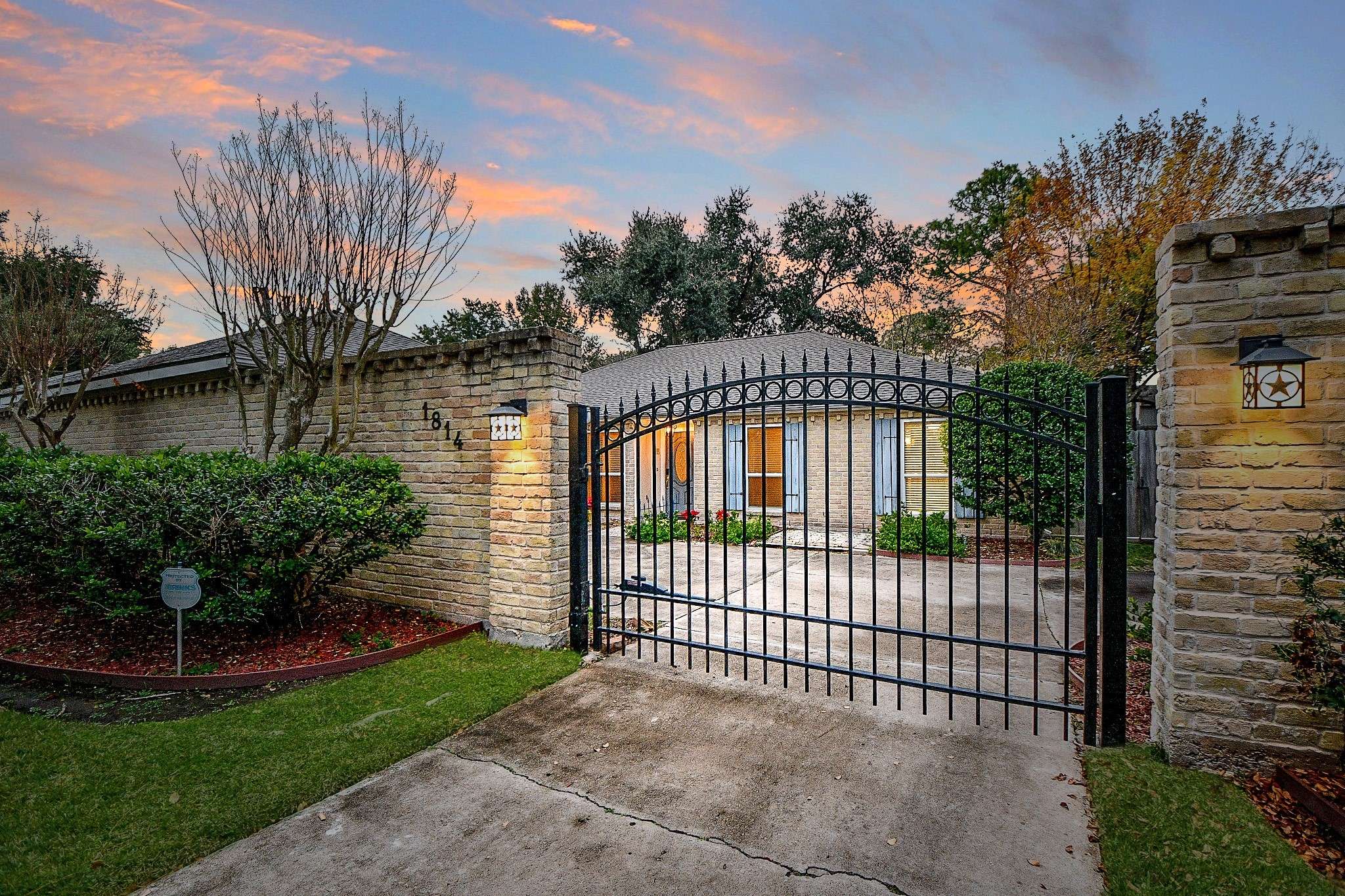 Houston, TX 77077,1814 Cherry Bend DR