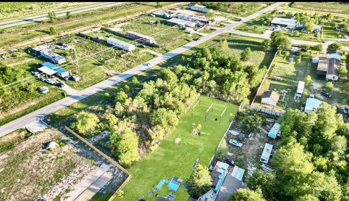 Cleveland, TX 77327,812 County Road 3570