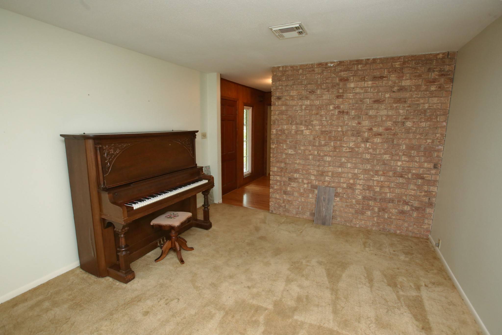 Lake Jackson, TX 77566,214 Van Winkle ST