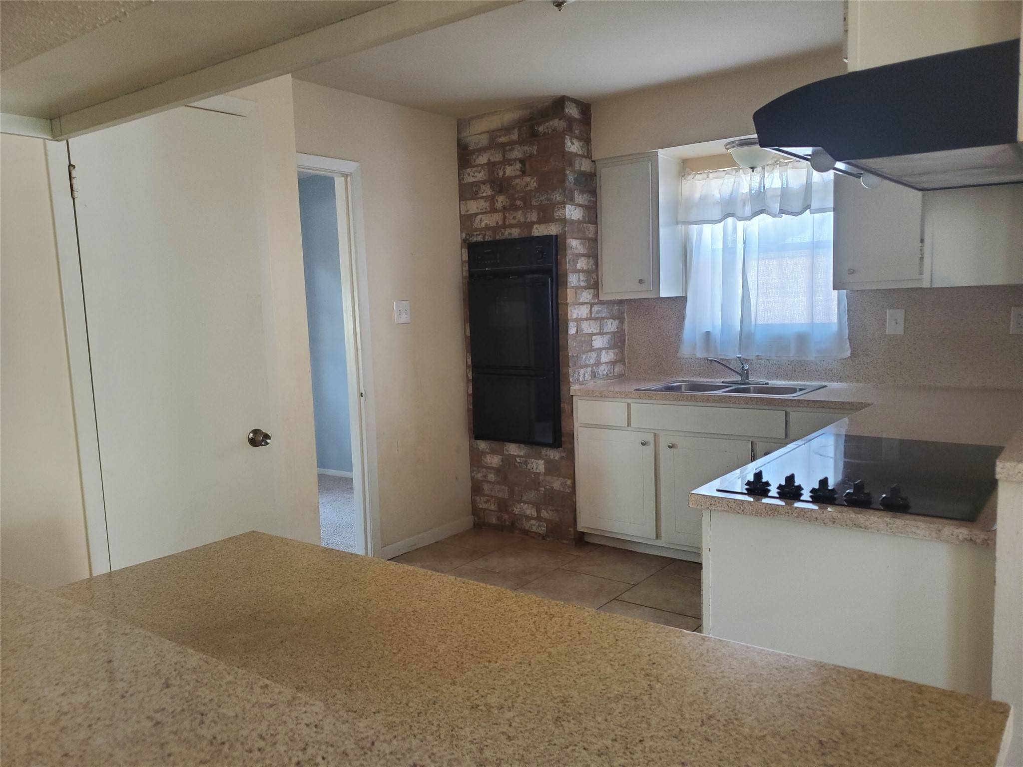 Houston, TX 77090,422 Skywood DR
