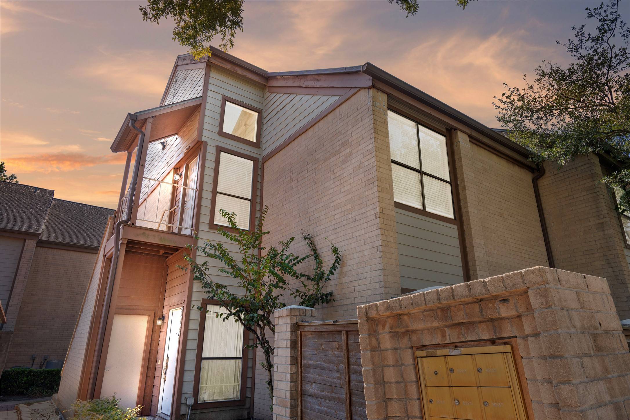 Houston, TX 77036,8231 Sands Point DR #154